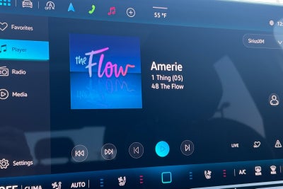 2026 Volkswagen Tiguan 2.0T SEL R-Line