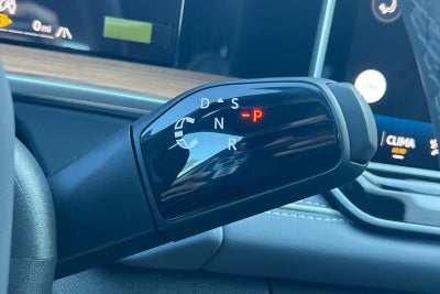 2026 Volkswagen Tiguan 2.0T SEL R-Line