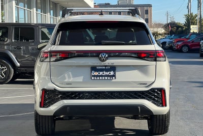 2026 Volkswagen Tiguan 2.0T SEL R-Line