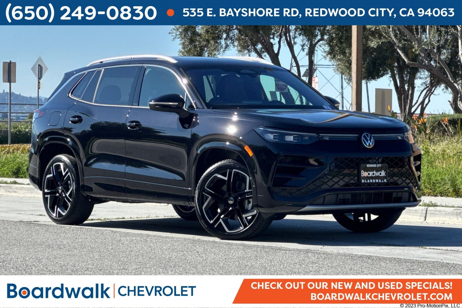 2026 Volkswagen Tiguan 2.0T SEL R-Line