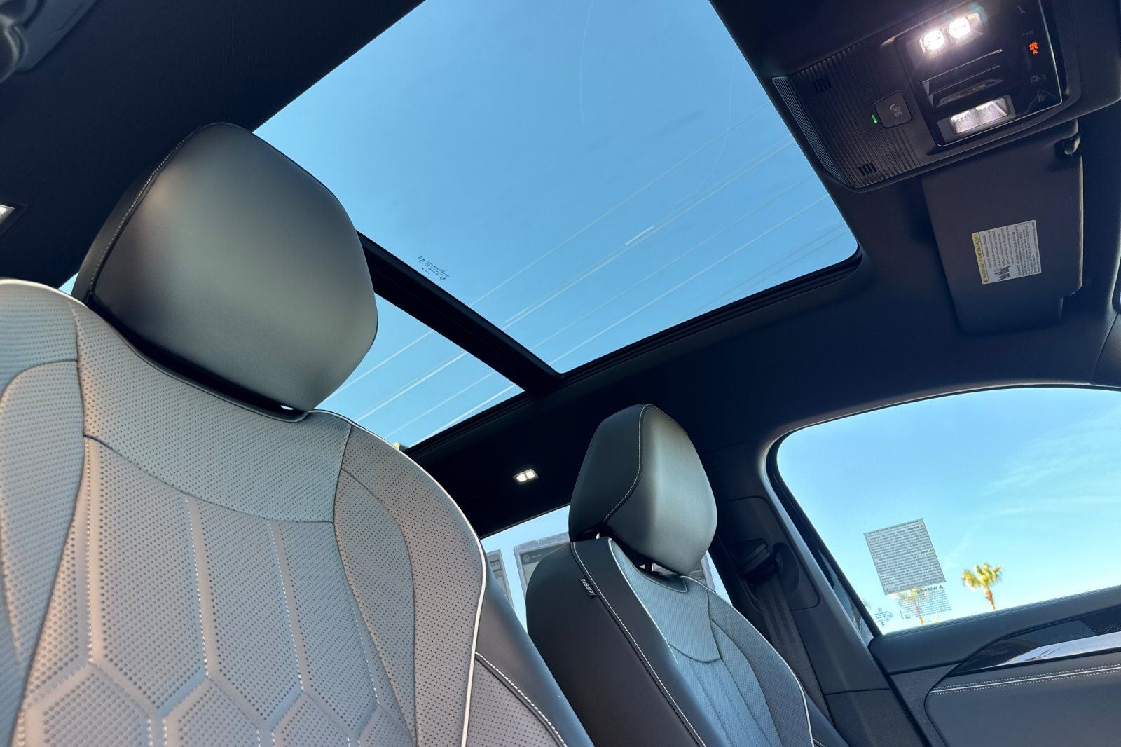 2026 Volkswagen Tiguan 2.0T SEL R-Line