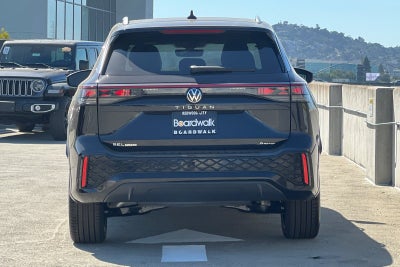 2026 Volkswagen Tiguan 2.0T SEL R-Line