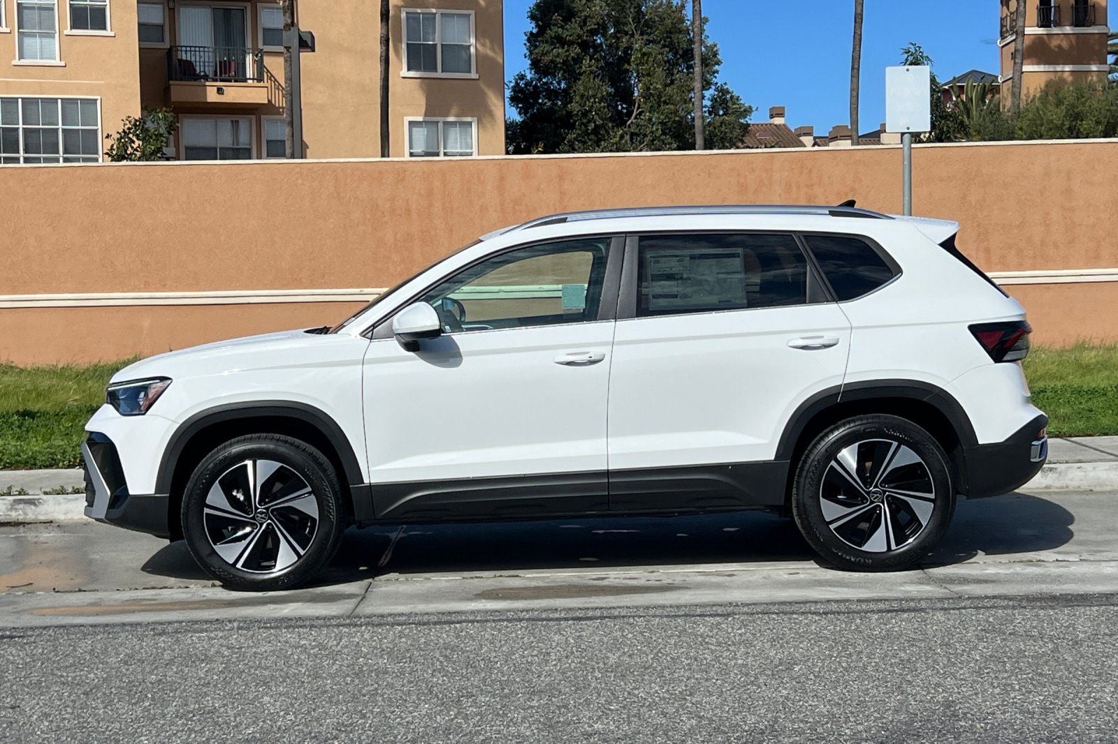 2026 Volkswagen Taos 1.5T SE