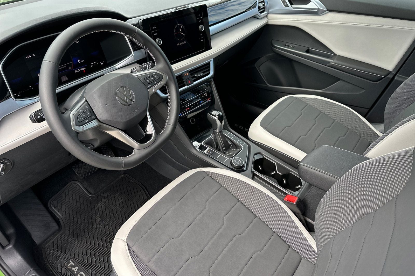 2026 Volkswagen Taos 1.5T SE