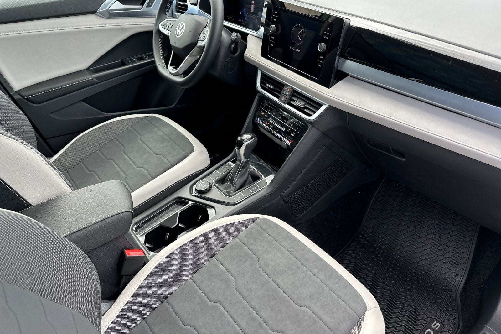 2026 Volkswagen Taos 1.5T SE