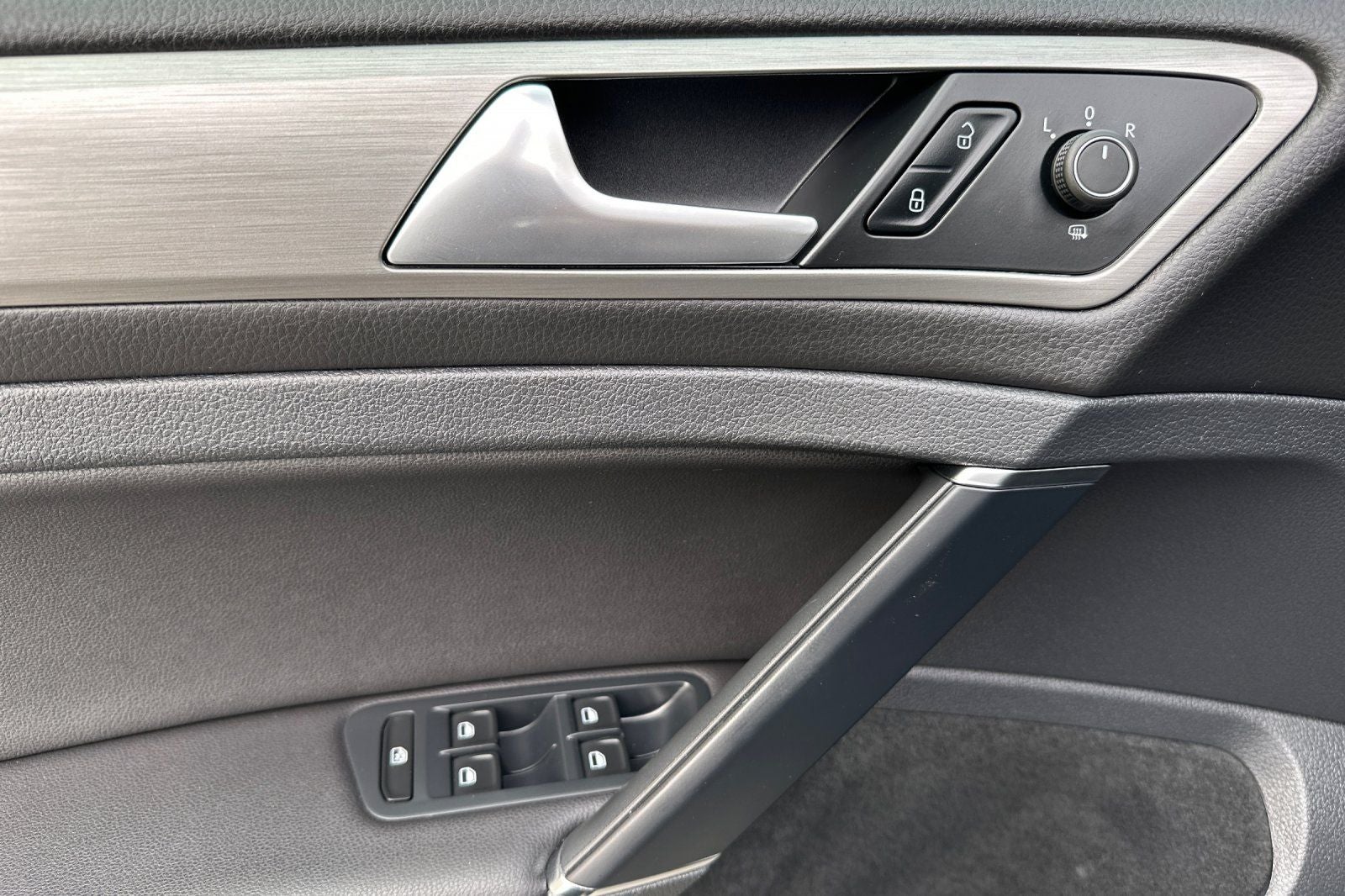 2015 Volkswagen Golf TSI S 4-Door