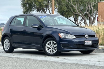 2015 Volkswagen Golf TSI S 4-Door
