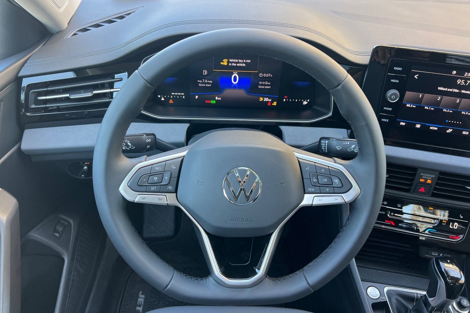 2026 Volkswagen Jetta 1.5T SE