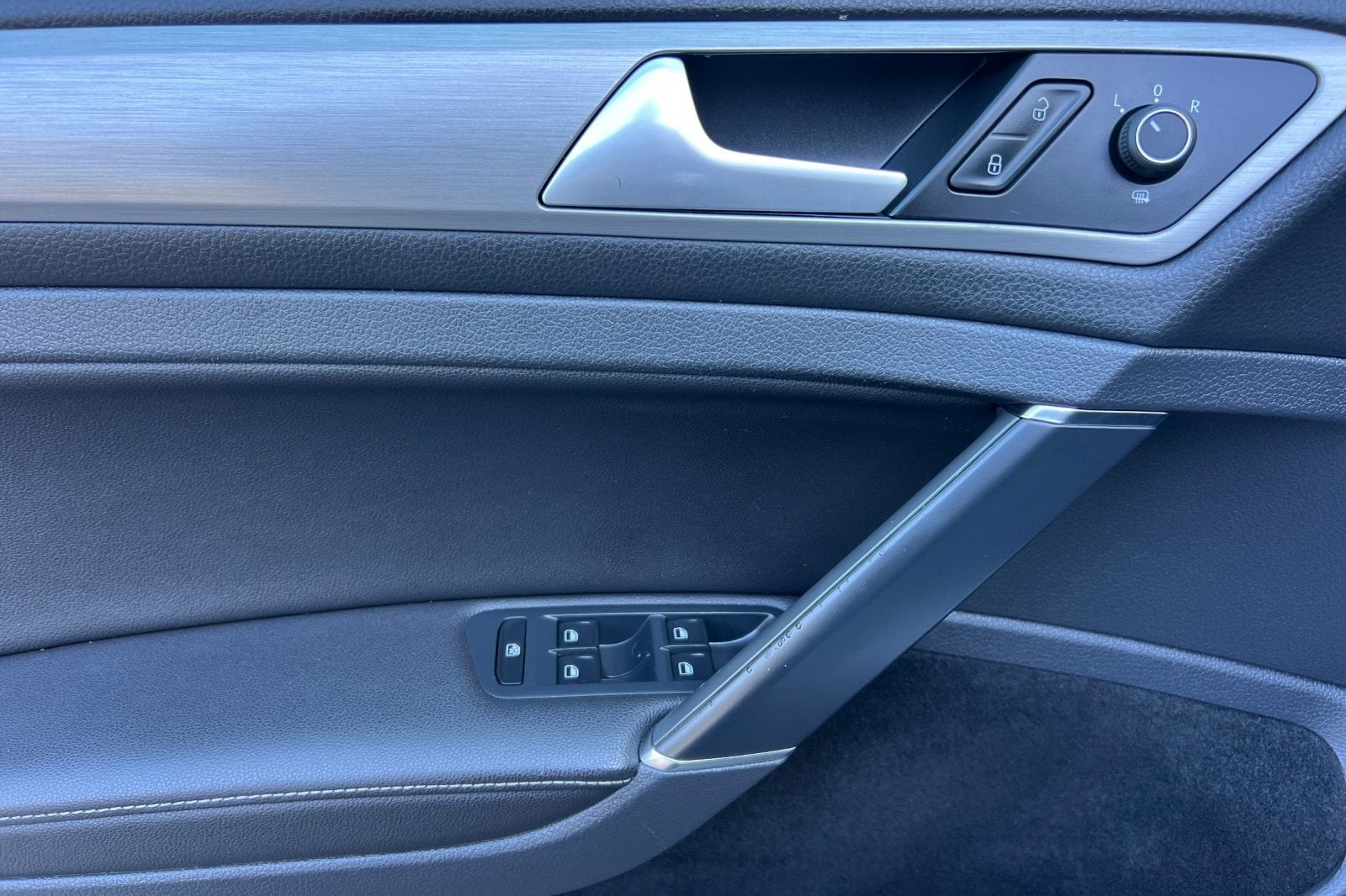 2015 Volkswagen Golf SportWagen Base