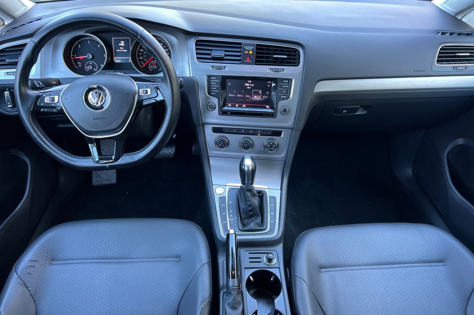 2015 Volkswagen Golf SportWagen Base