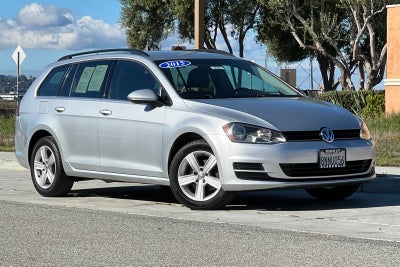 2015 Volkswagen Golf SportWagen Base