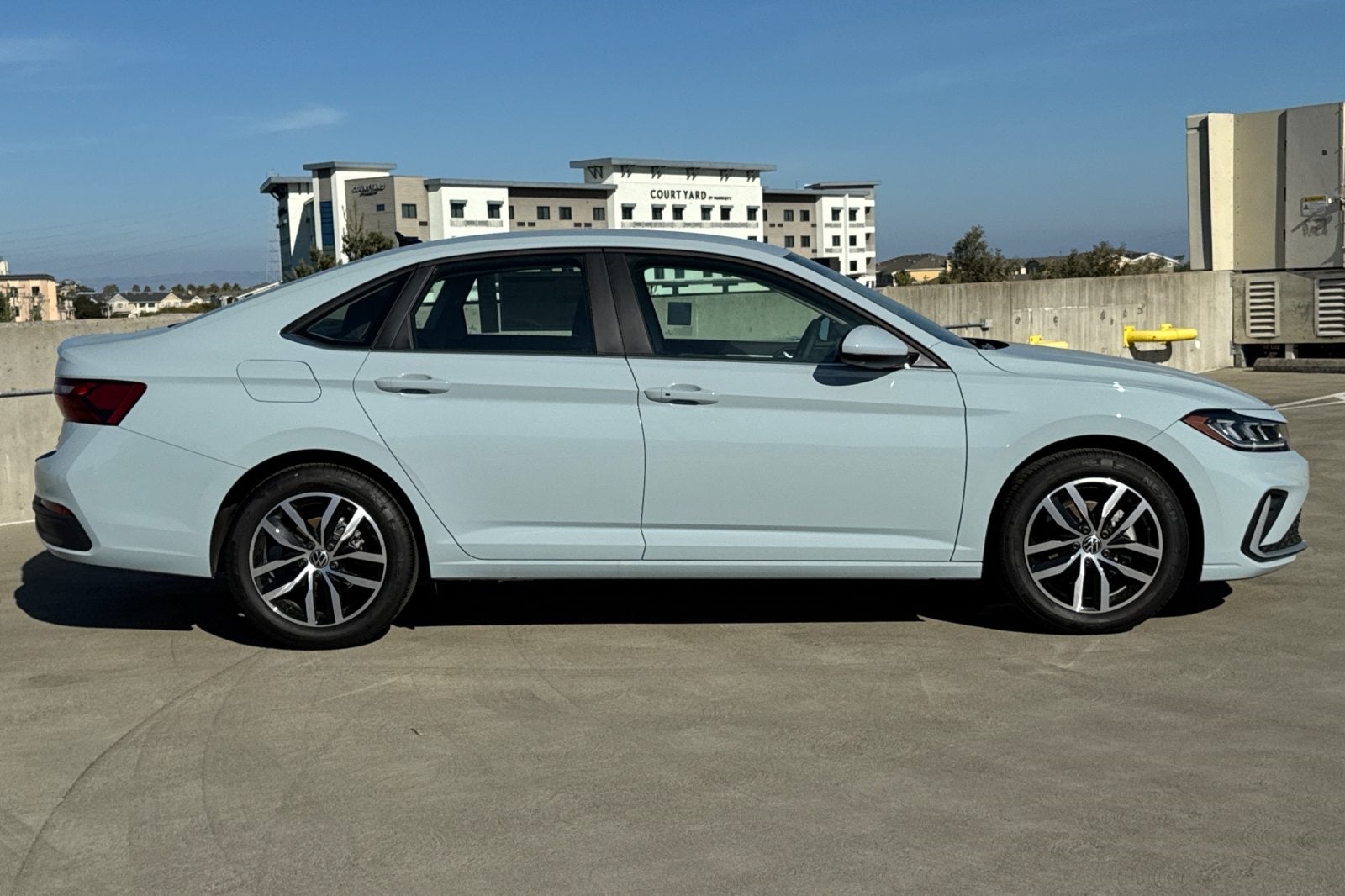 2025 Volkswagen Jetta 1.5T SE