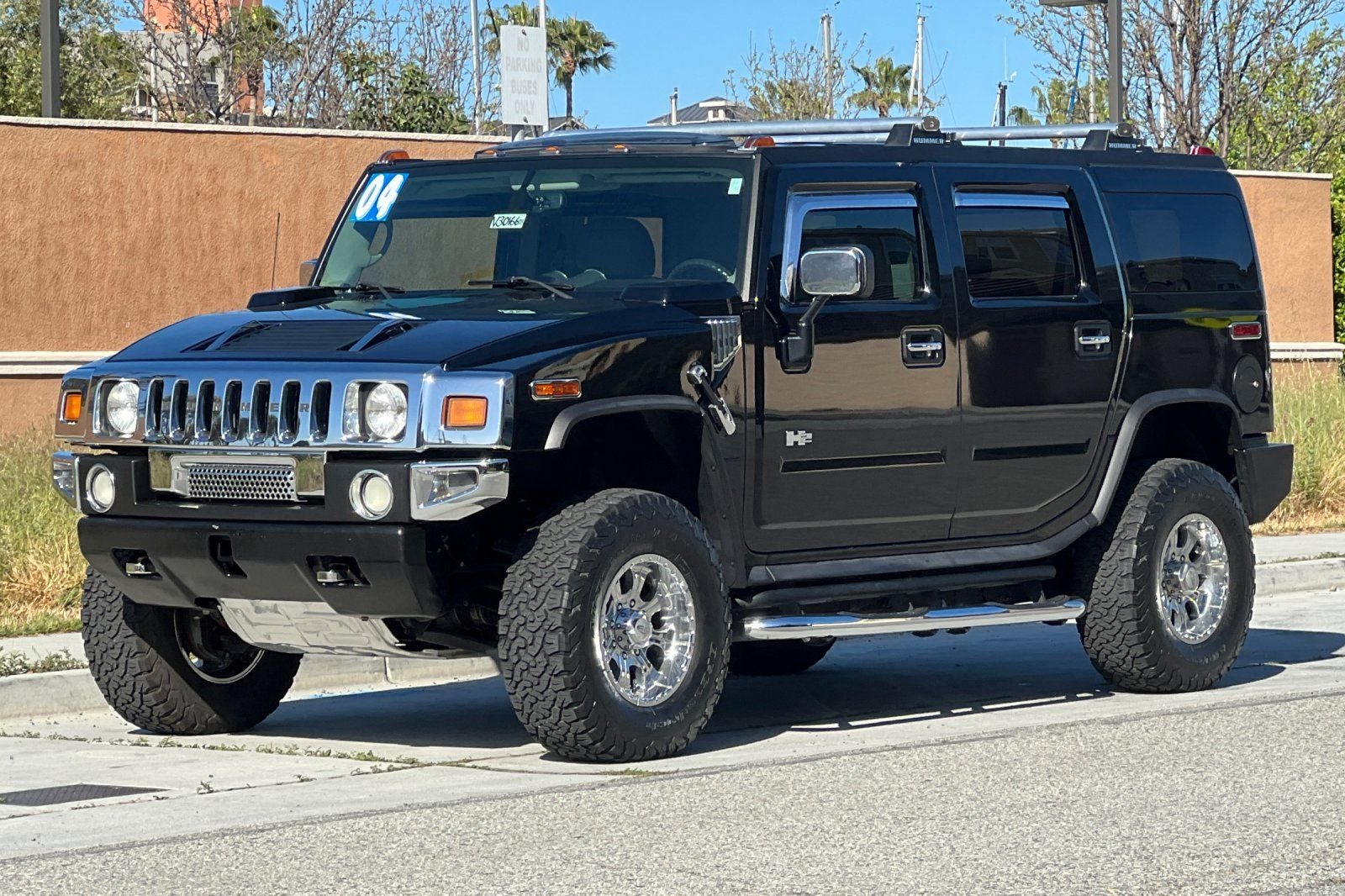 2004 Hummer H2 Base
