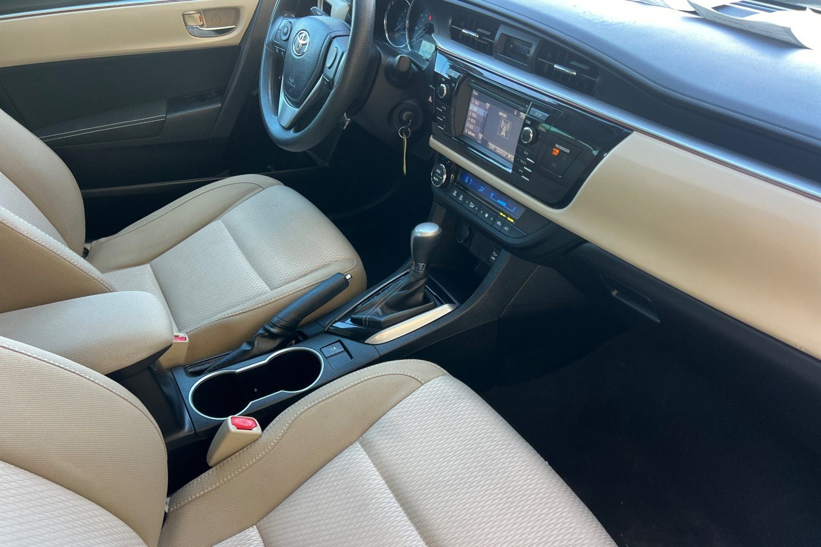 2015 Toyota Corolla LE Plus