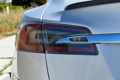 2016 Tesla Model S P90D