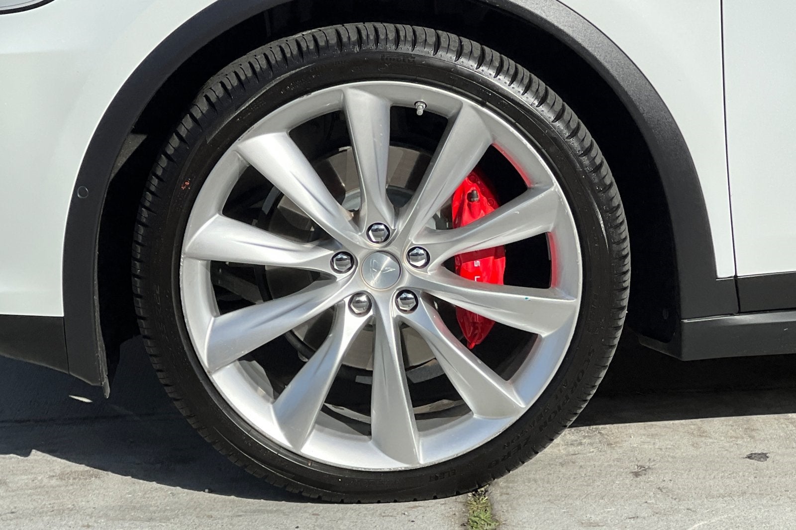 2016 Tesla Model X P90D Founder's Edition