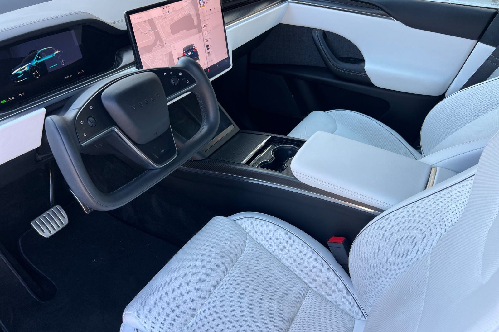 2022 Tesla Model X Plaid