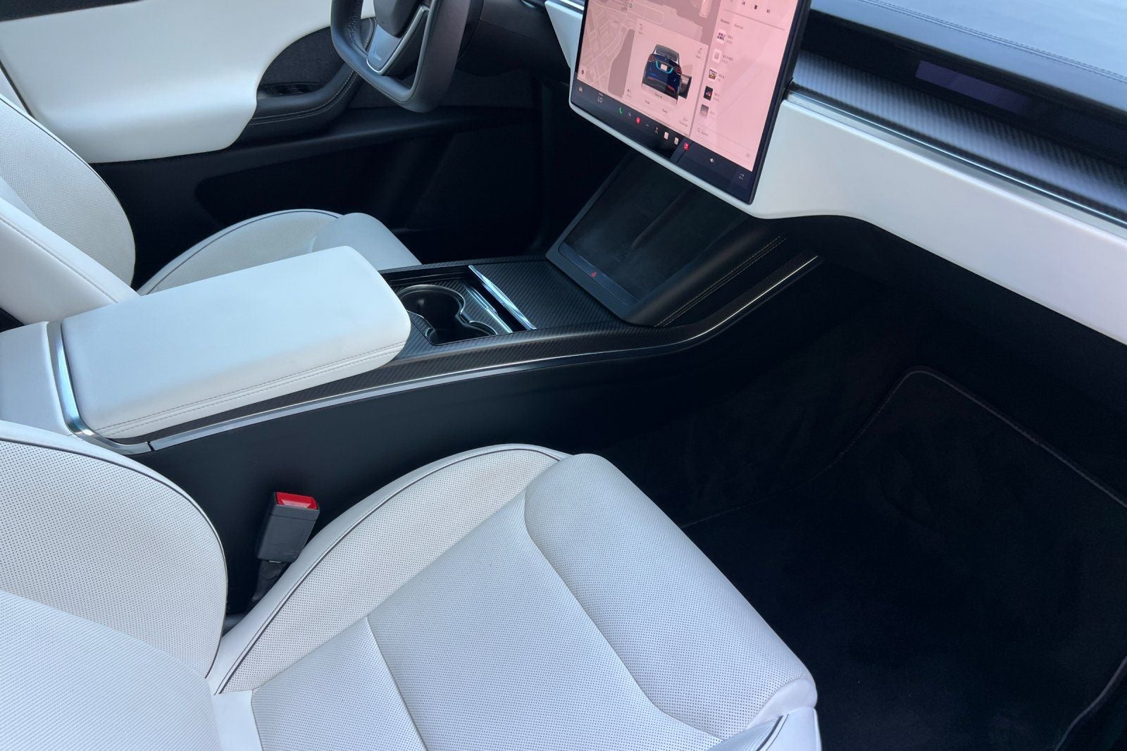 2022 Tesla Model X Plaid