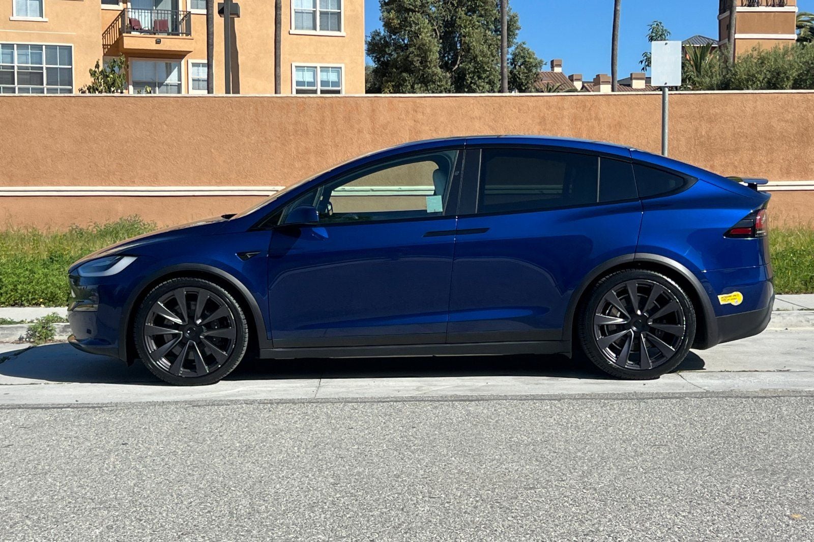 2022 Tesla Model X Plaid
