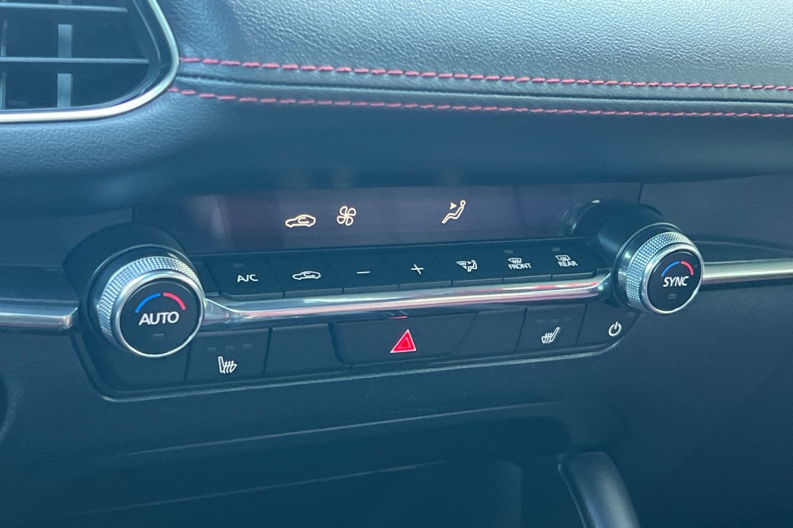 2024 Mazda Mazda3 2.5 S Carbon Edition