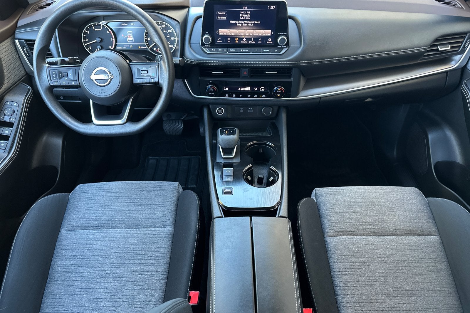 2023 Nissan Rogue SV
