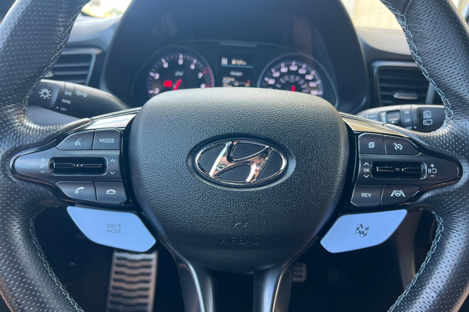 2022 Hyundai Veloster N Base