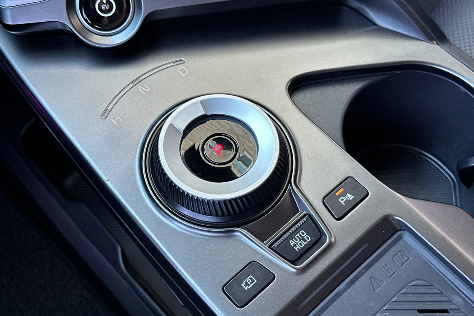 2023 Kia EV6 Wind