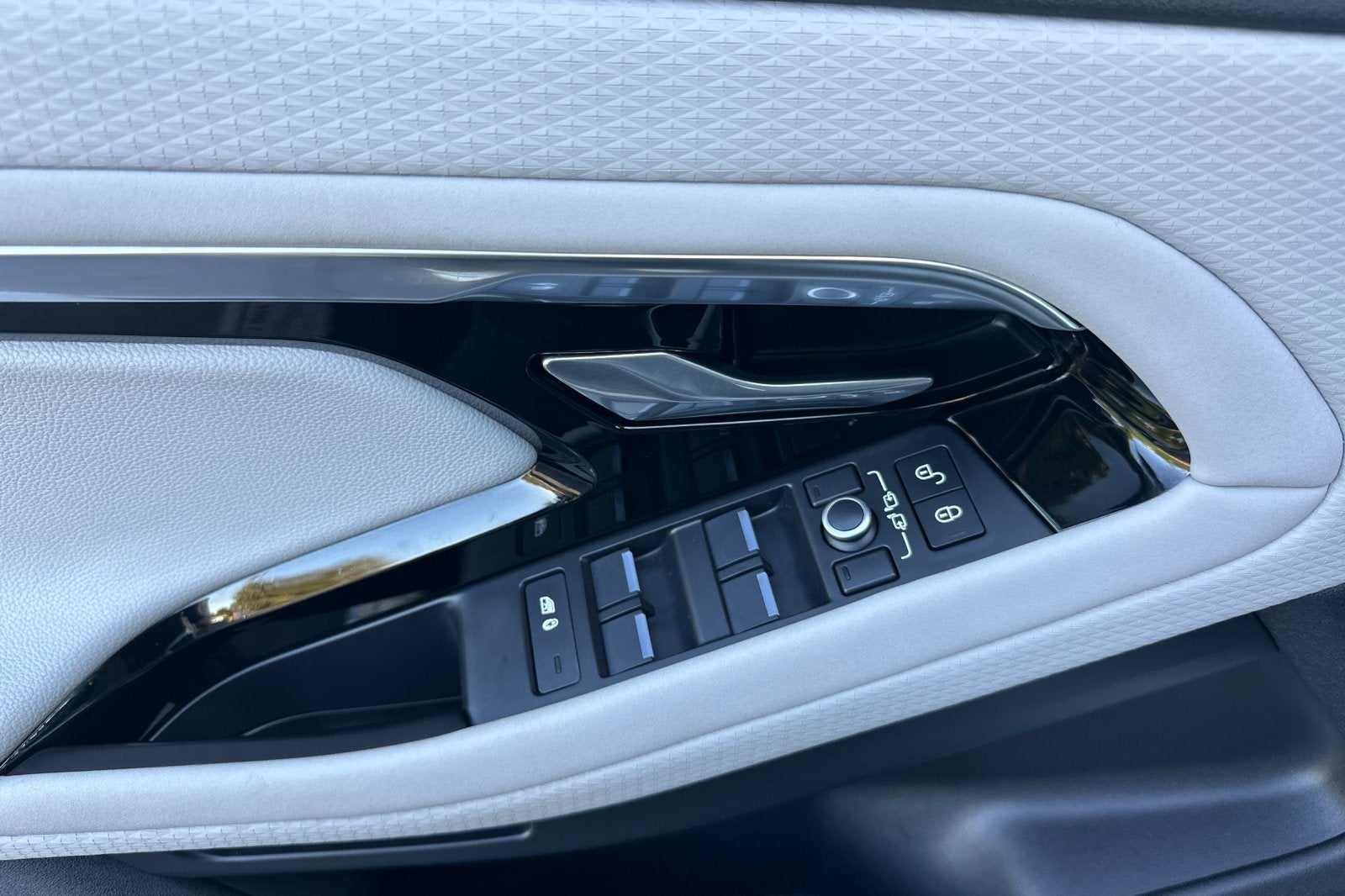 2020 Land Rover Range Rover Evoque S
