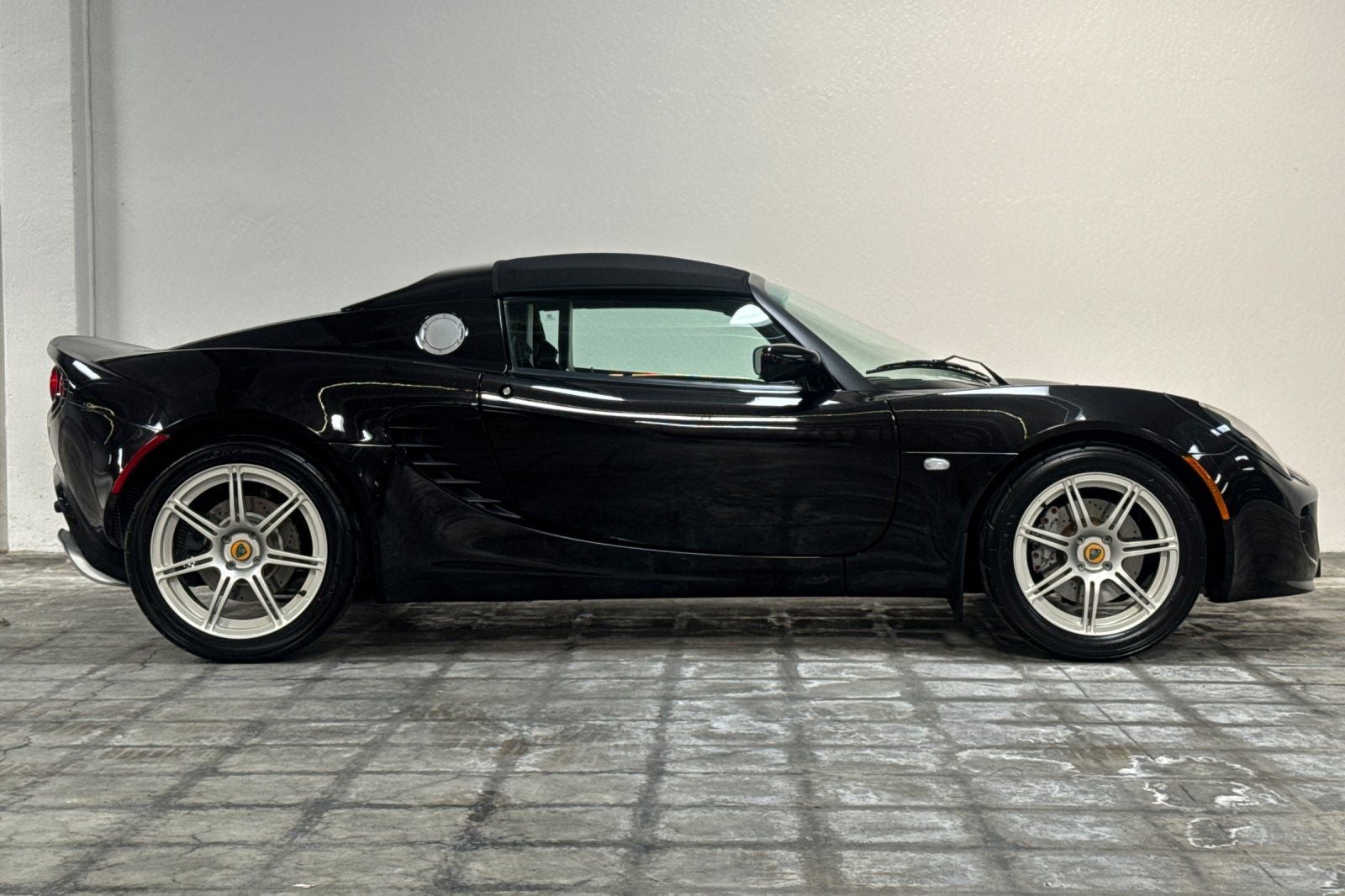 2005 Lotus Elise 1.8L