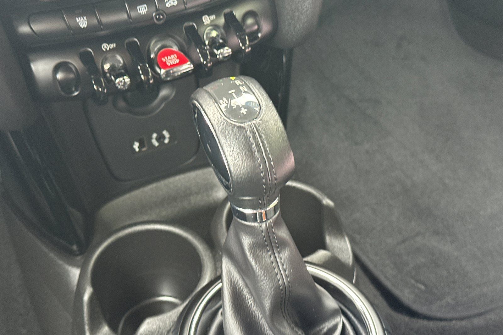 2017 MINI Cooper S Base