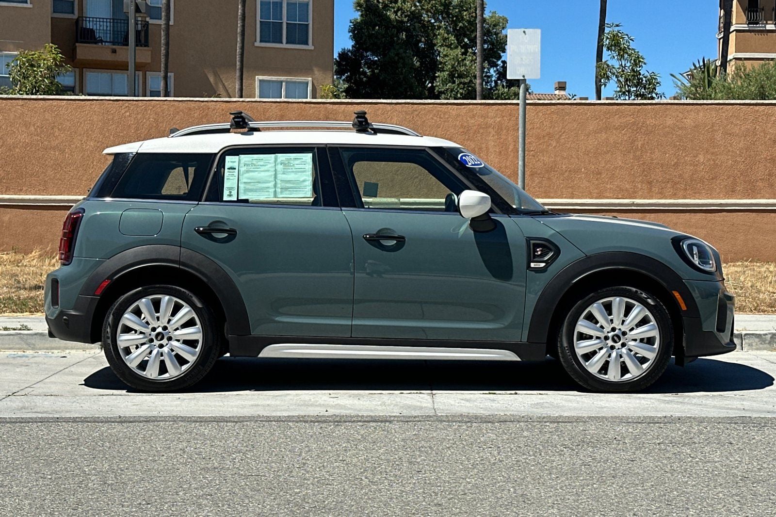 2022 MINI Cooper S Countryman Signature