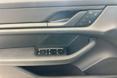 2022 Porsche Taycan 4S