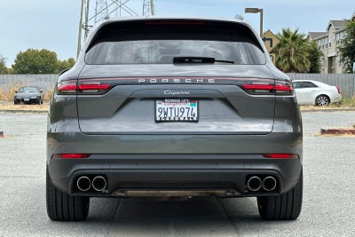 2021 Porsche Cayenne E-Hybrid Base