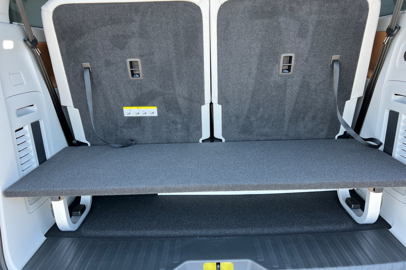 2025 Volkswagen ID. Buzz Pro S Plus