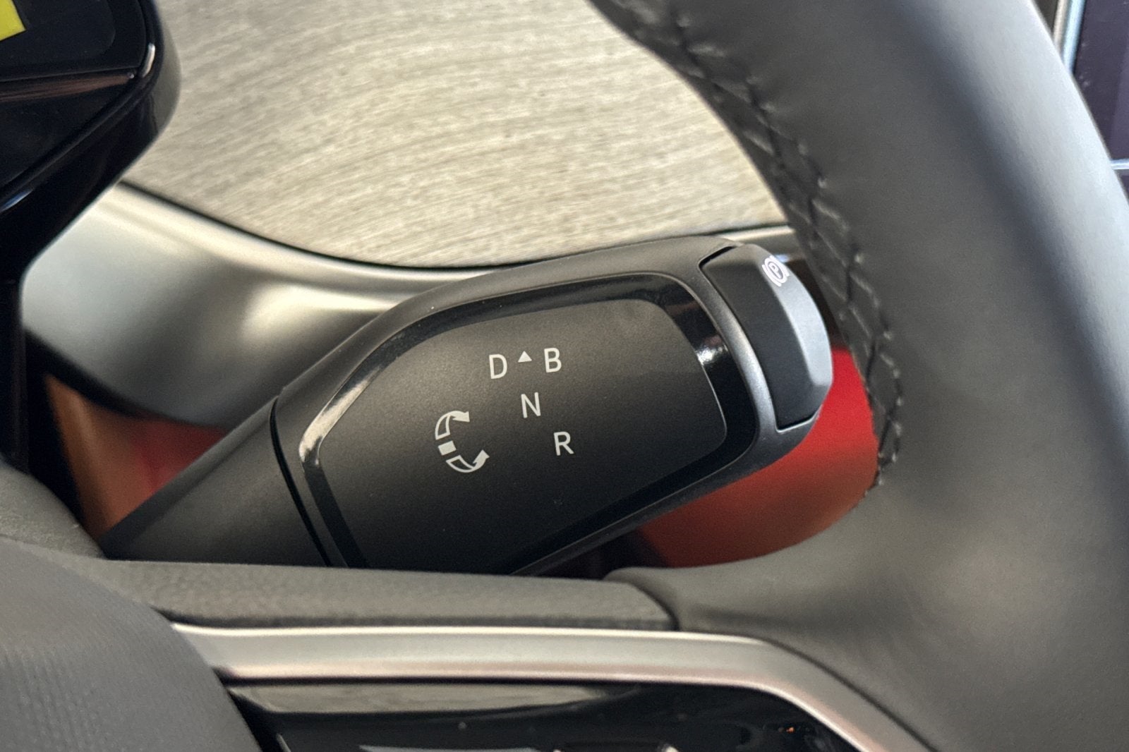 2025 Volkswagen ID. Buzz Pro S