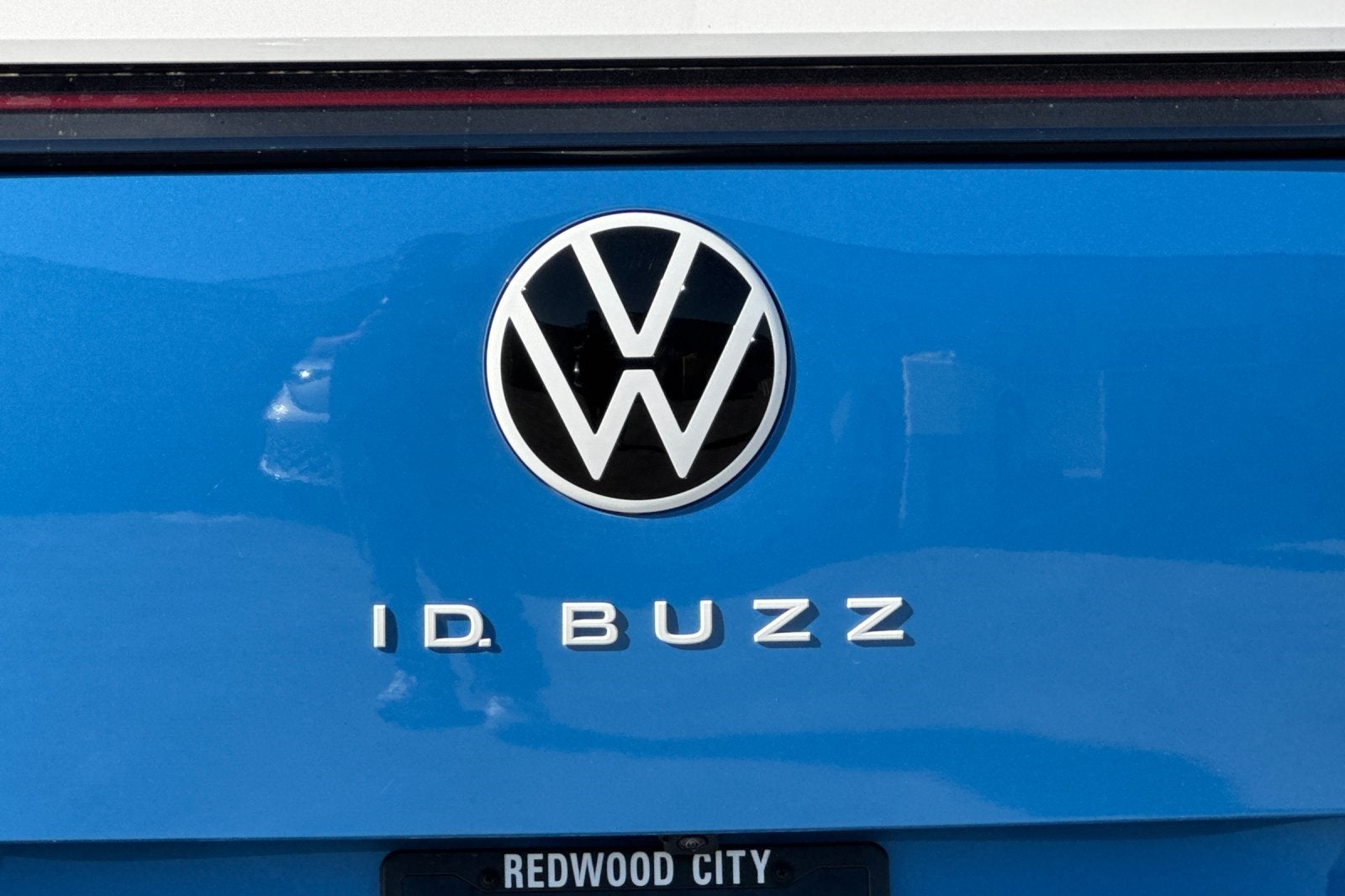 2025 Volkswagen ID. Buzz Pro S