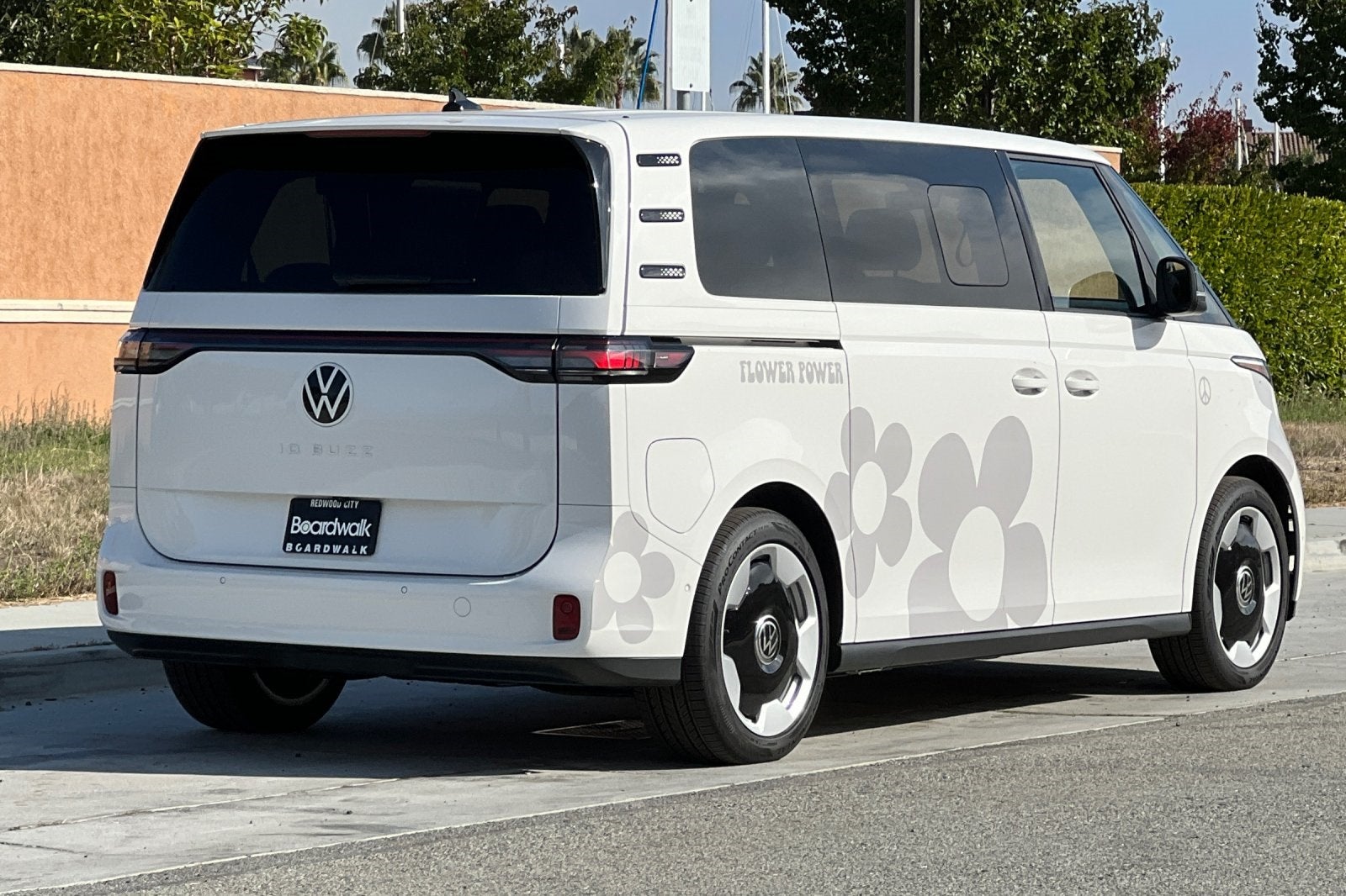 2025 Volkswagen ID. Buzz Pro S