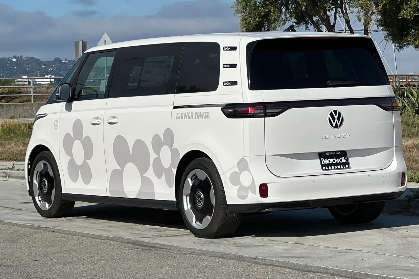 2025 Volkswagen ID. Buzz Pro S