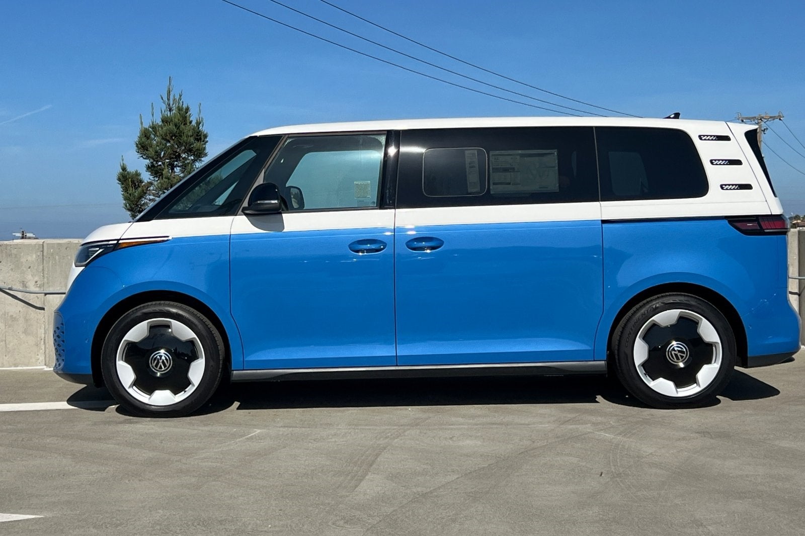 2025 Volkswagen ID. Buzz Pro S