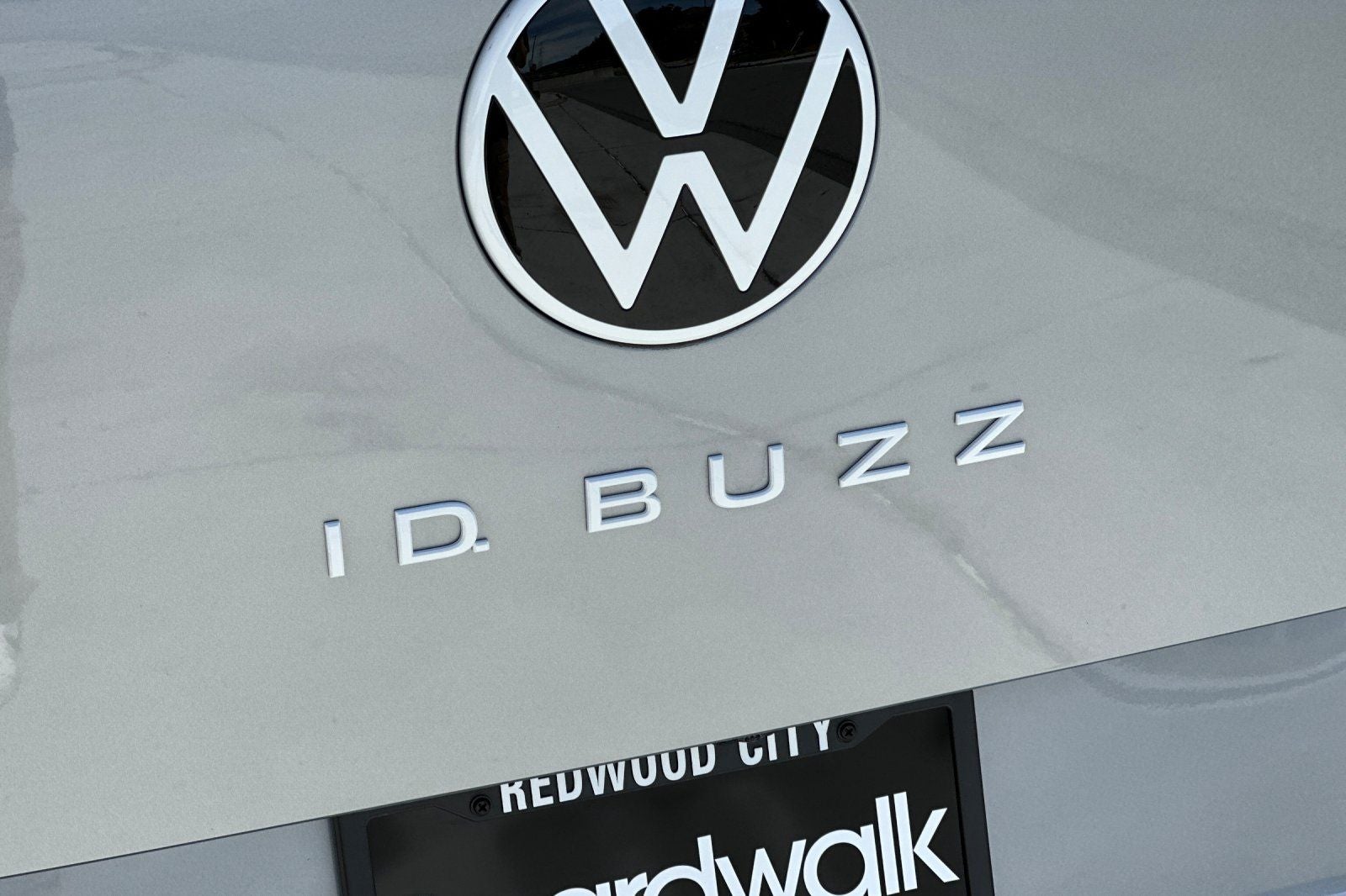 2025 Volkswagen ID. Buzz Pro S