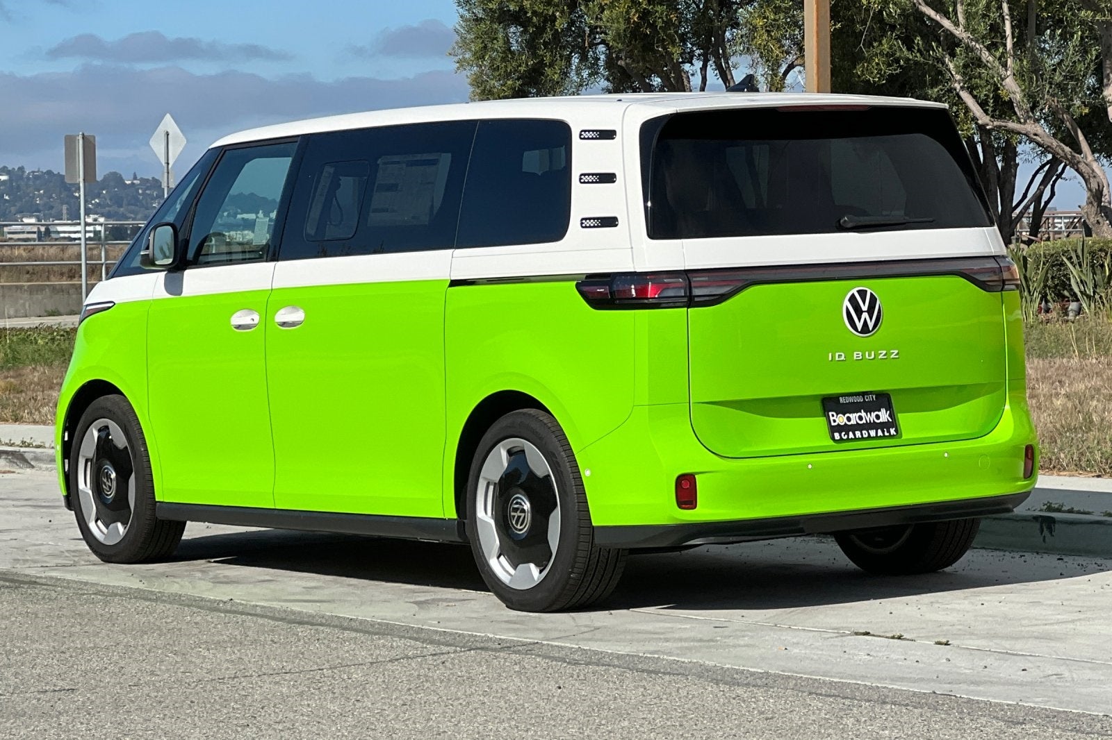 2025 Volkswagen ID. Buzz Pro S
