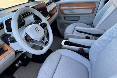 2025 Volkswagen ID. Buzz Pro S Plus