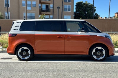 2025 Volkswagen ID. Buzz Pro S Plus