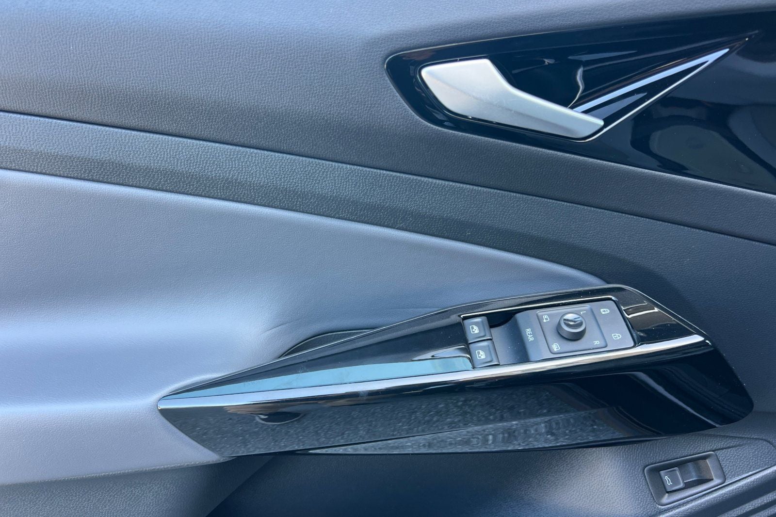 2022 Volkswagen ID.4 Pro S