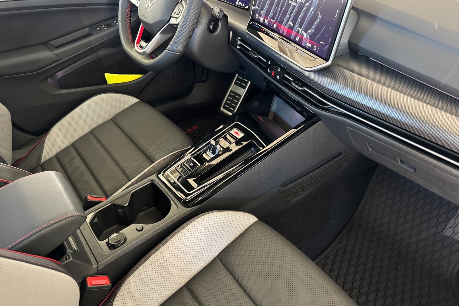 2026 Volkswagen Golf GTI 2.0T SE