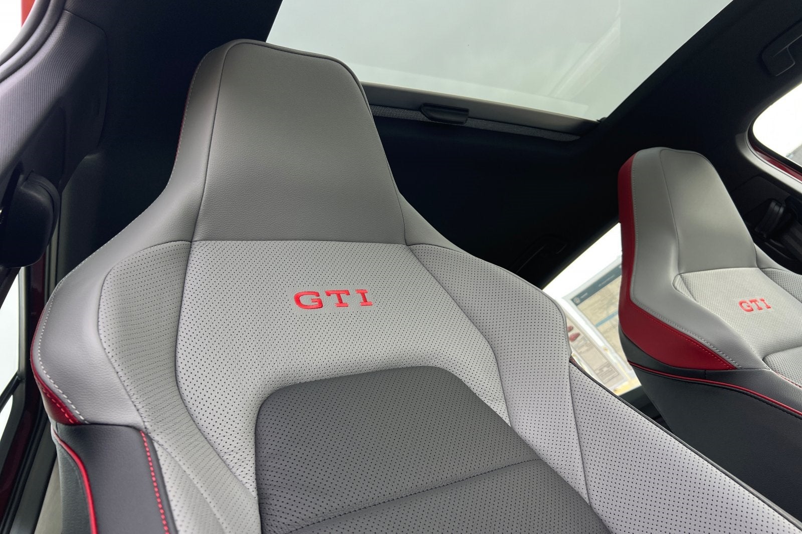 2026 Volkswagen Golf GTI 2.0T SE