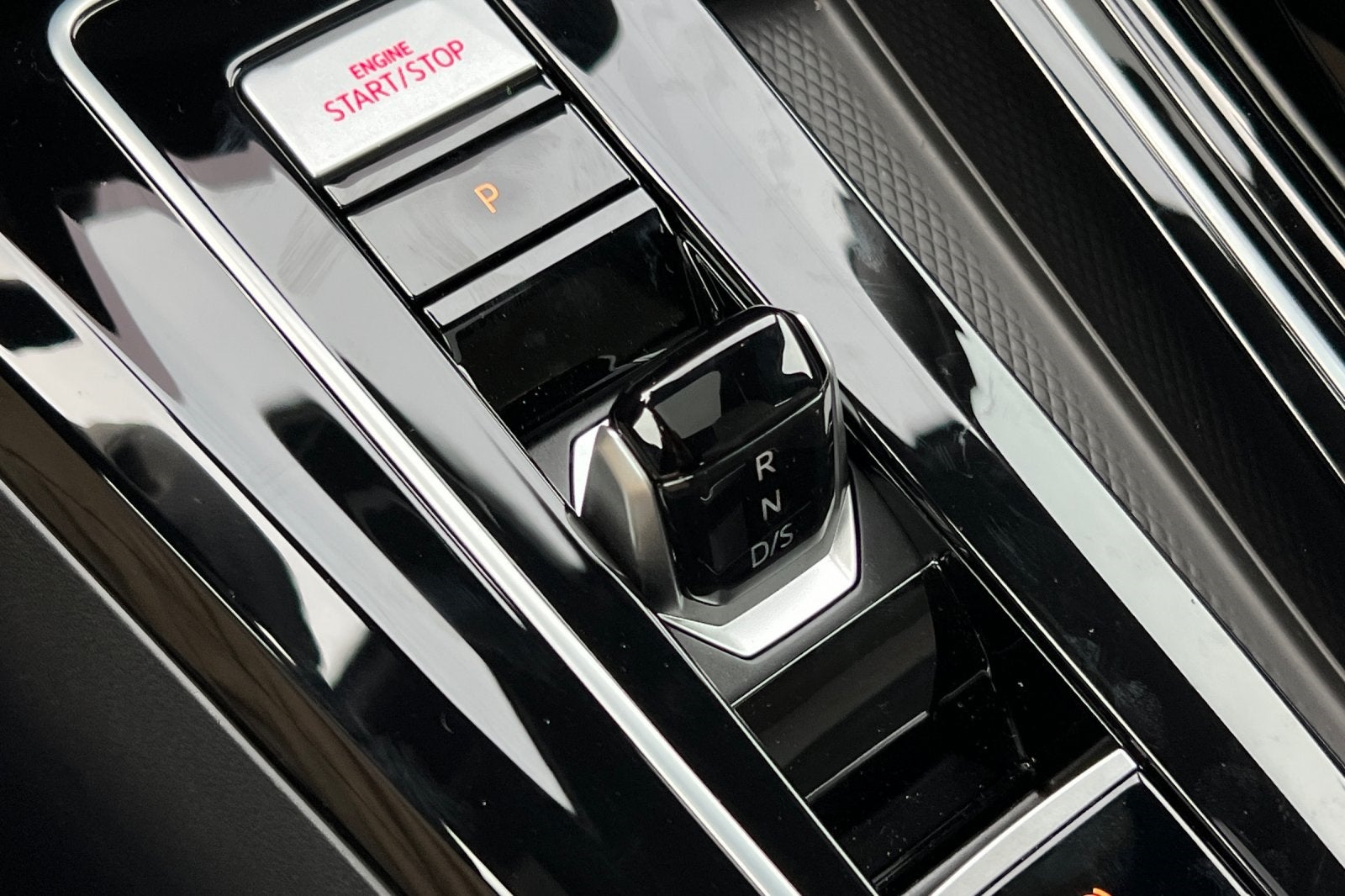 2026 Volkswagen Golf GTI 2.0T SE