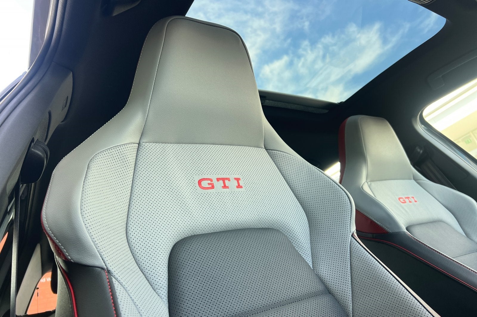 2026 Volkswagen Golf GTI 2.0T SE