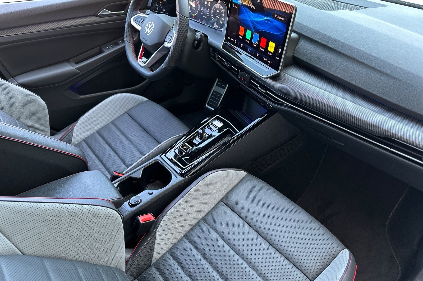 2026 Volkswagen Golf GTI 2.0T SE