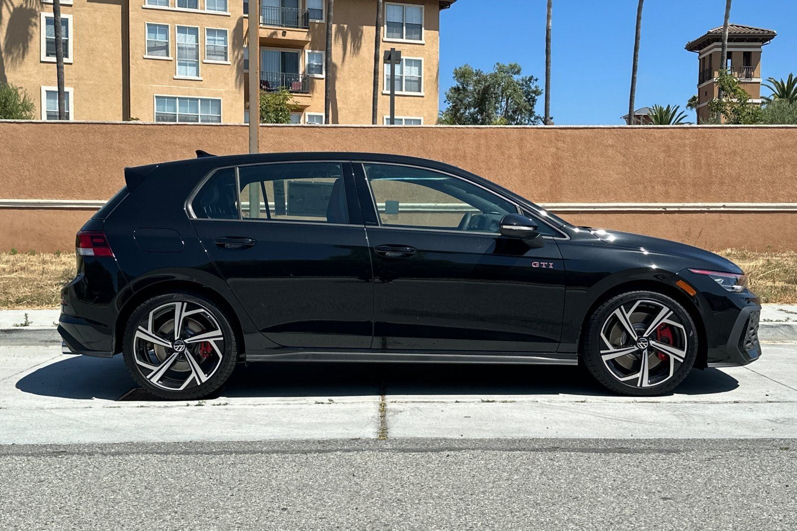 2026 Volkswagen Golf GTI 2.0T SE